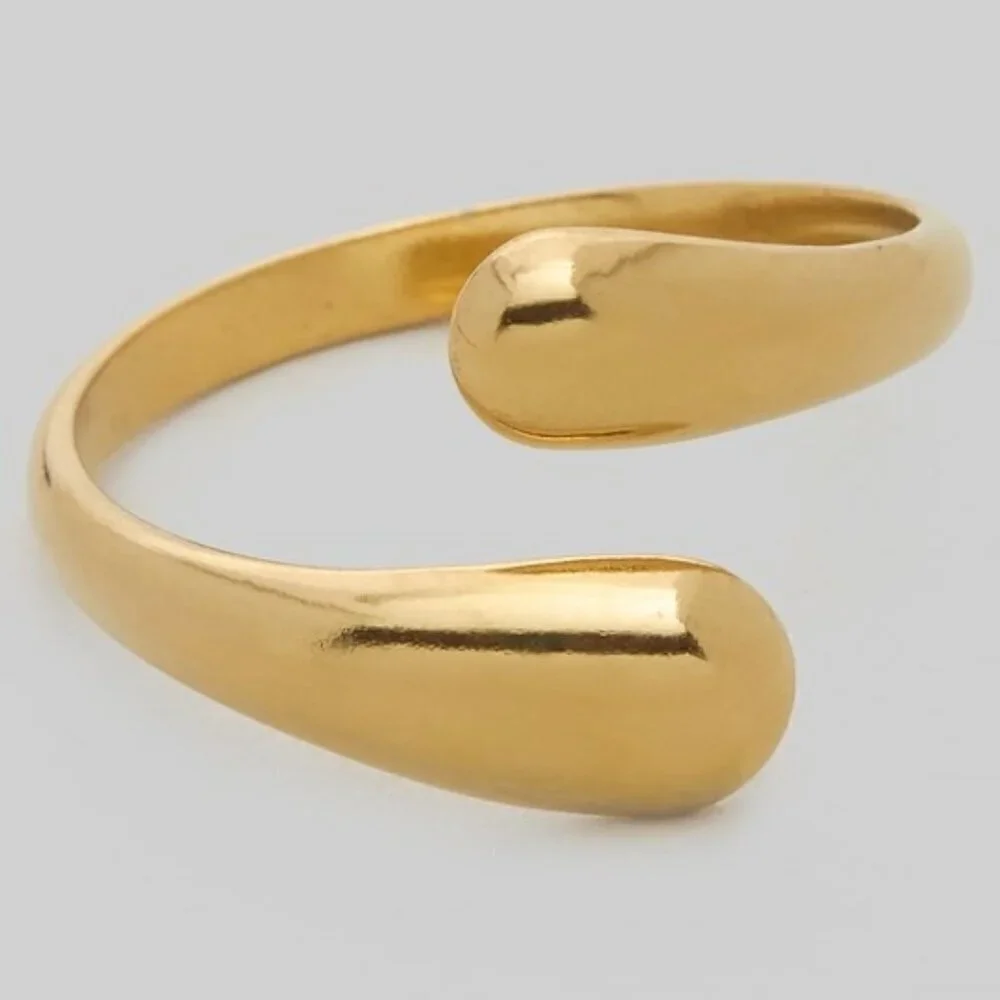 1 LEFT!! GILLIAN GOLD OPEN RING